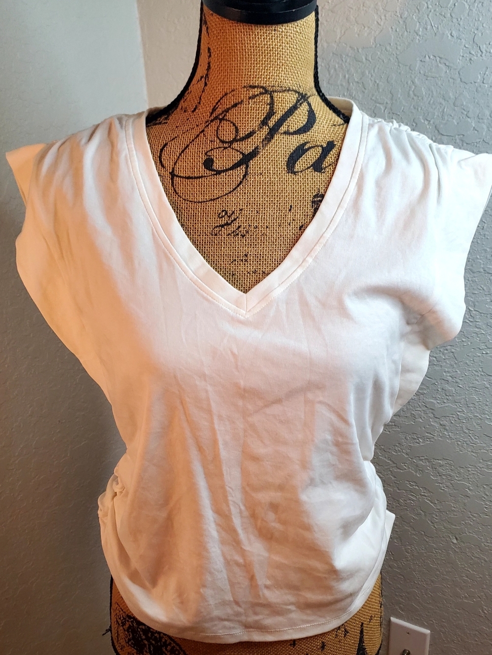 Marc New York White V-Neck Tank Top